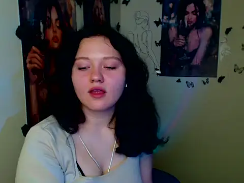 LadyAlice  online show from November 5, 7:46 am