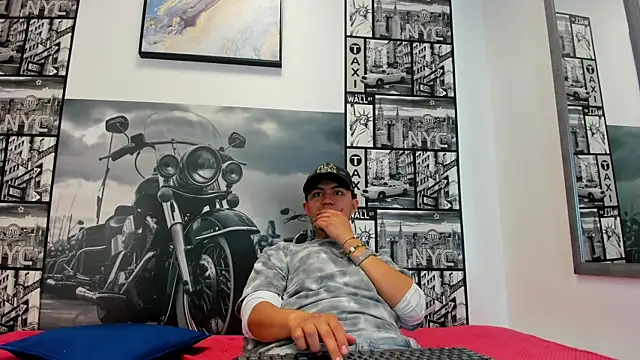 Light Haze online show from December 3, 3:58 pm