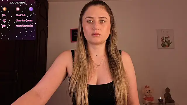 Veronika  Winslow  online show from October 7, 6:40 am