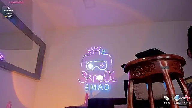 Kirby Carrington online show from April 9, 12:43 pm