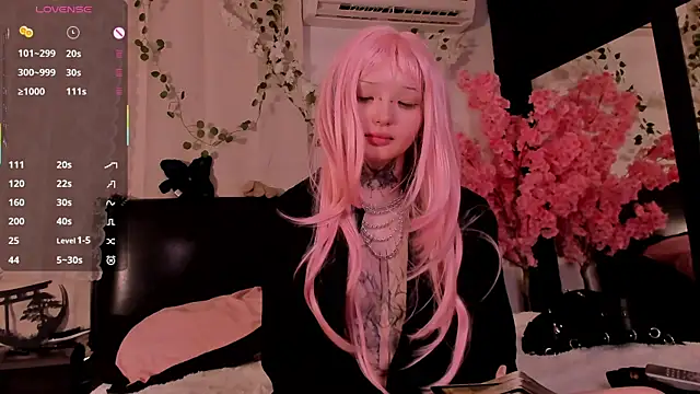 Lein Bone online show from October 4, 8:46 pm