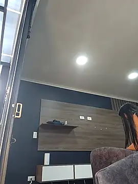 Mavi roouse  online show from September 19, 12:48 pm