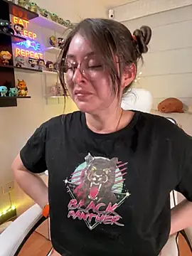 Sharon 07 online show from December 3, 1:08 am