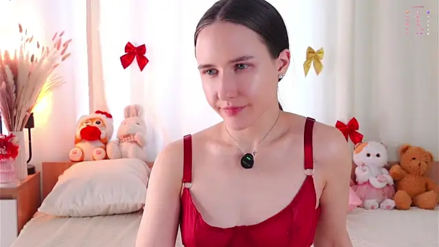 MaudAle online show from March 28, 8:36 am