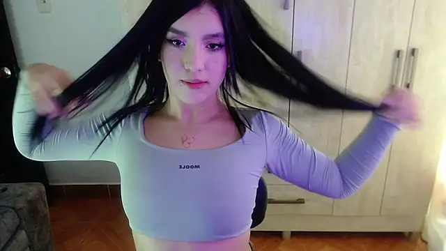 Velvet 28 online show from October 20, 3:04 pm