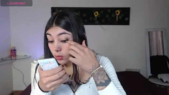 gabriella live online show from November 13, 6:07 pm