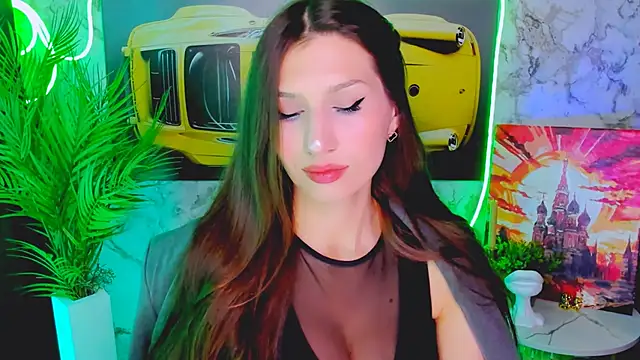 Mollyinyourmind online show from December 3, 7:27 pm