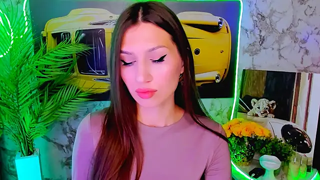 Mollyinyourmind online show from November 15, 5:52 am