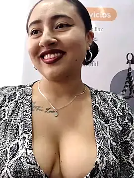 AMATISTA  16 online show from March 7, 12:45 pm