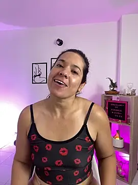 leiablack online show from April 17, 9:50 pm