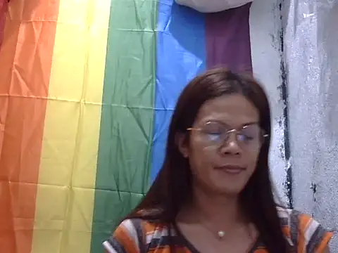 juicycum069 online show from March 5, 4:36 pm