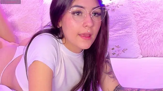 VioletBlaze online show from November 21, 3:14 pm