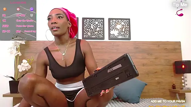 AlexandraCambell online show from February 26, 8:08 pm