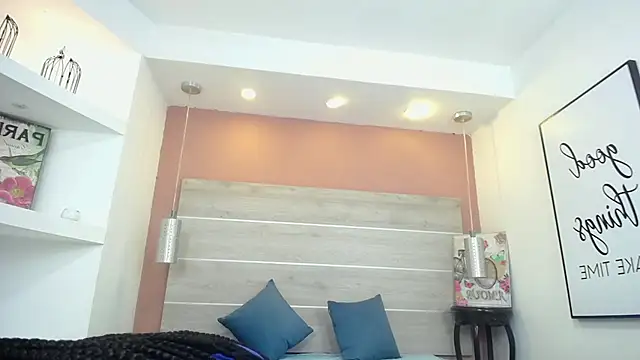 AlexandraCambell online show from November 26, 12:39 pm