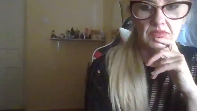 TianaQLove online show from November 14, 6:52 pm