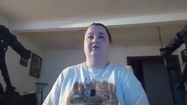 LittleBunny3 online show from August 5, 11:55 pm
