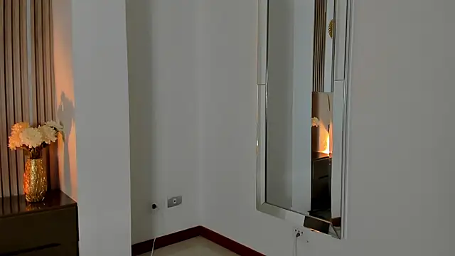 Rachell Jamess online show from November 24, 4:03 am