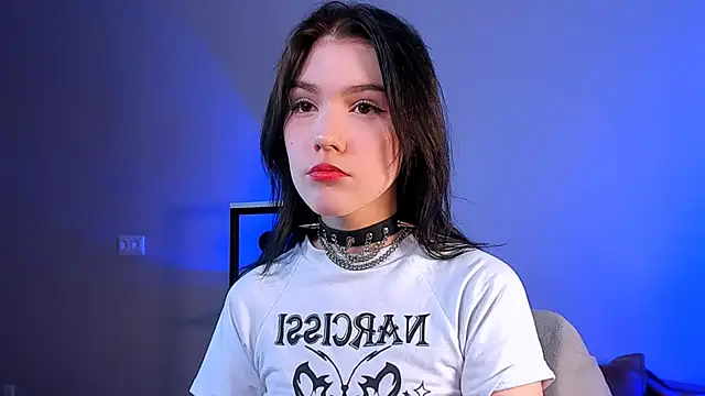 Sophie SkyAngel online show from November 29, 5:11 am