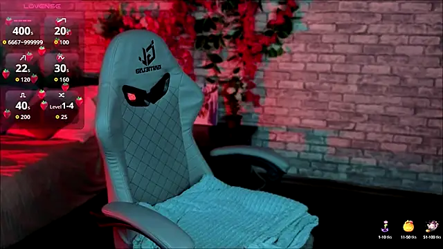 Mira Fyre online show from October 13, 10:12 pm