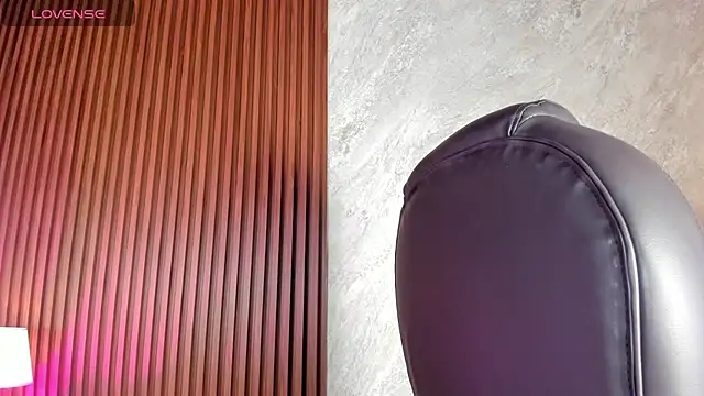  Cris Spicy  online show from October 7, 9:19 pm