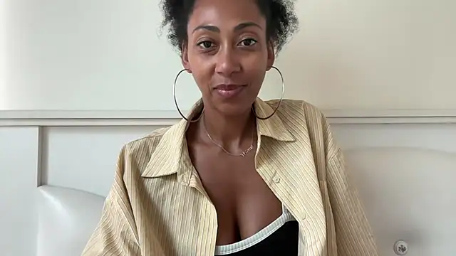 Vaylisse online show from September 26, 4:54 am