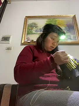 Nhung584 online show from February 11, 1:45 pm