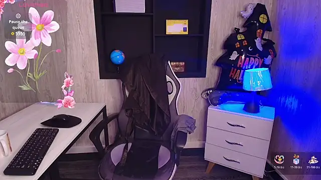 Mia Esposito2 online show from October 22, 4:39 am