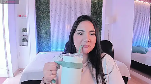 sofiacaramel online show from December 2, 4:20 pm