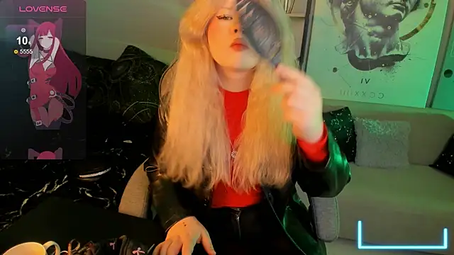 LilithNelson online show from October 17, 8:23 pm