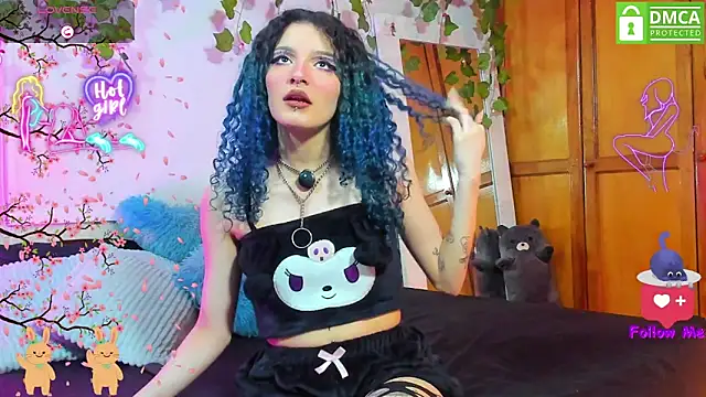 Bluedarkelf888 online show from April 14, 11:49 pm