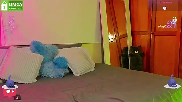 Bluedarkelf888 online show from March 23, 12:39 am