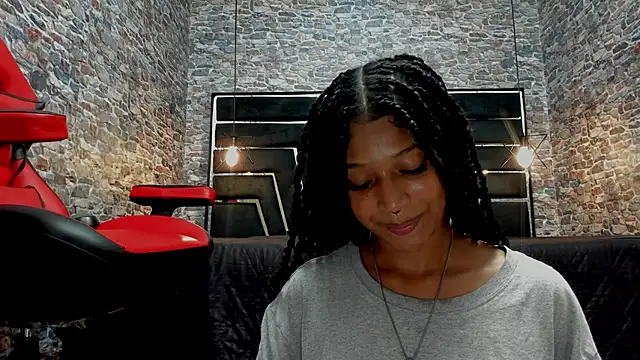 WILD FIREE  online show from March 21, 8:47 pm