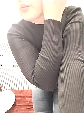 Mayaaaaaa  online show from March 2, 8:54 am