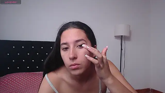 lilacream online show from September 10, 3:01 pm