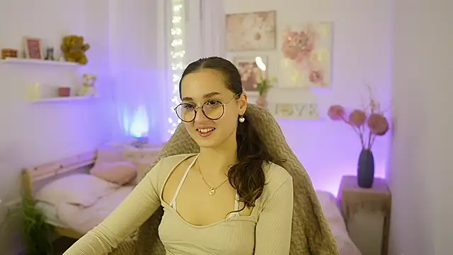 Annita Grey online show from November 17, 8:09 pm