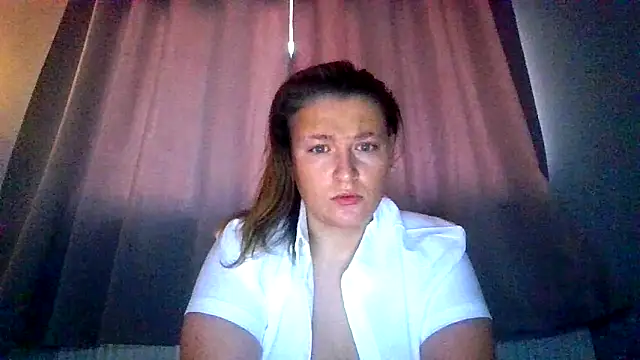 RUBY-ROSE-SWINGS online show from December 2, 8:16 am