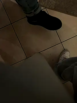 Manu97k online show from October 14, 6:54 pm