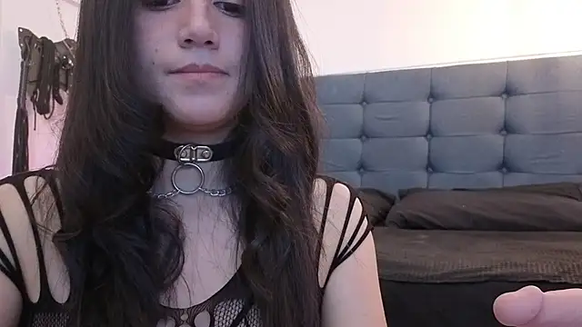 elowen halley1 online show from September 15, 6:59 pm