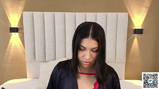 goddess saori  online show from October 8, 9:30 pm