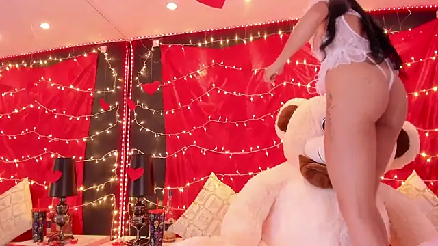 athziry g online show from February 15, 4:39 pm