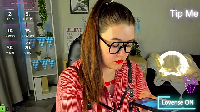 Tara Torres online show from October 1, 9:36 am