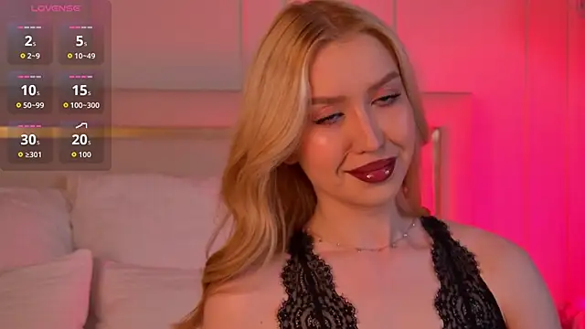 VelvetHell online show from October 2, 3:55 am