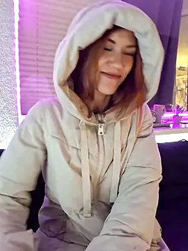 SlimBellaa online show from January 17, 10:39 pm