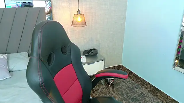 AIXATRISTA1 online show from September 15, 2:53 am