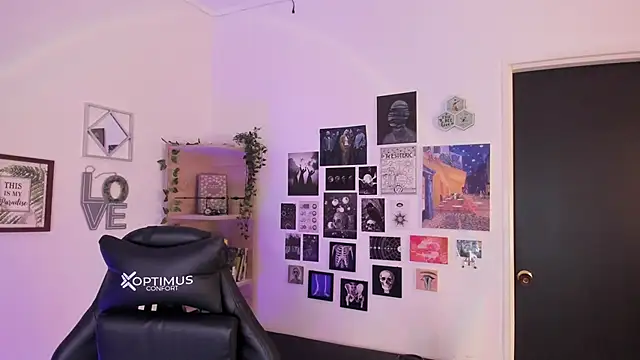 Lana Herondale online show from November 6, 11:32 pm