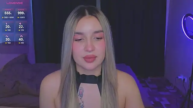 RoxyChill online show from September 25, 9:34 pm