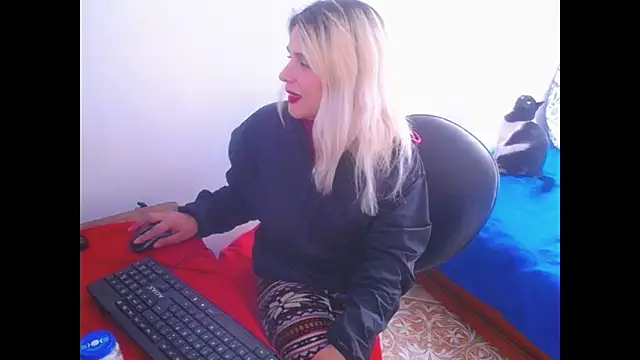 mystica 25 online show from September 27, 9:00 pm