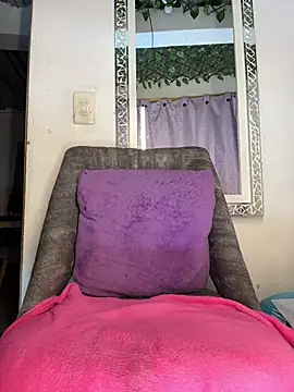 kendra smiitch online show from April 9, 5:21 am