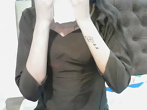 elize   online show from September 18, 8:57 am