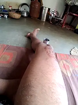 RAYI Queen 3 online show from October 8, 3:44 am